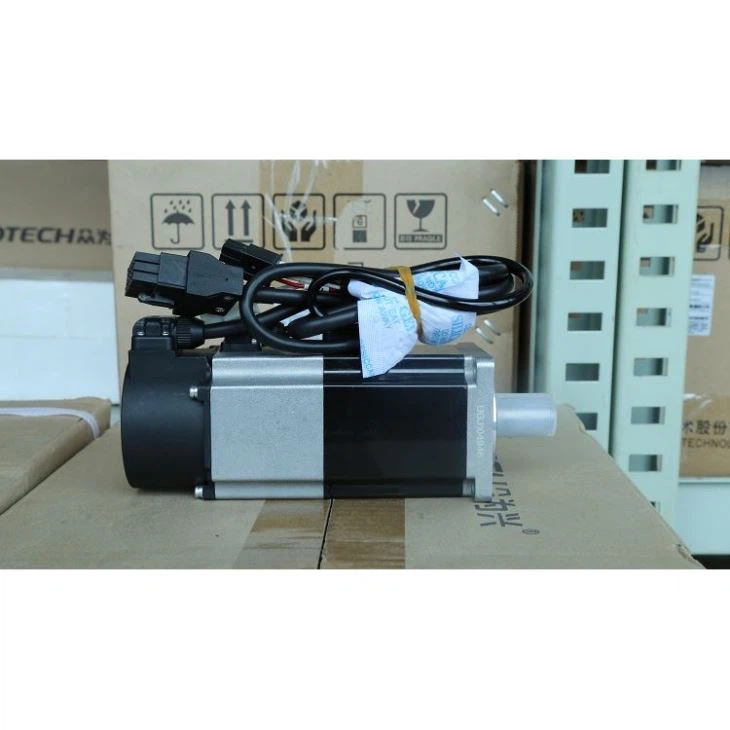 2 AG „Servo Motor“